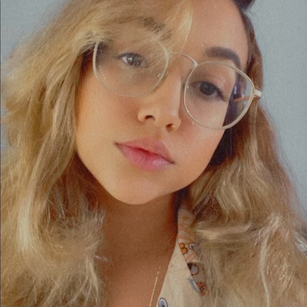 Meet your Posher, Chasity